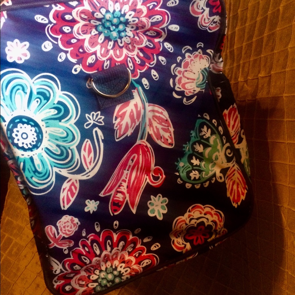 NWT Navy Floral Duffle Bag - Picture 4 of 4